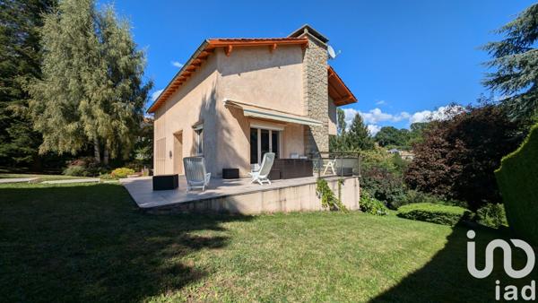 Maison d’architecte 5 pièces de 206 m² à Allègre (43270)