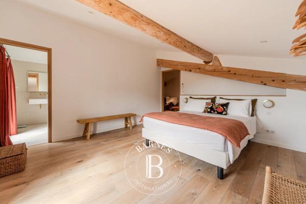 Lourmarin, Villa 4 Chambres -  190 m² à vendre
