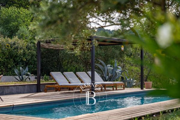 Lourmarin, Villa 4 Chambres -  190 m² à vendre