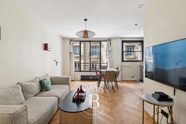 Paris 7ème, Appartement 2 Chambres -  65 m² à vendre