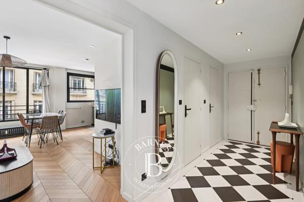 Paris 7ème, Appartement 2 Chambres -  65 m² à vendre