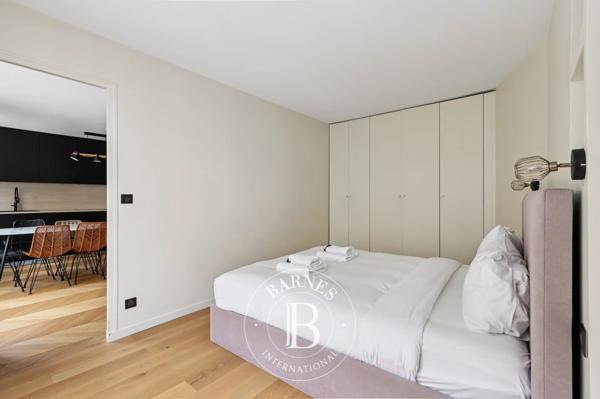 Paris 7ème, Appartement 2 Chambres -  65 m² à vendre