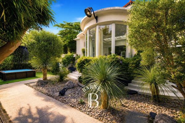 Saint-Maur-des-Fossés, Maison 5 Chambres -  215 m² à vendre