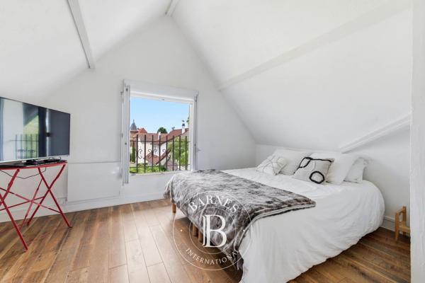 Saint-Maur-des-Fossés, Maison 5 Chambres -  215 m² à vendre