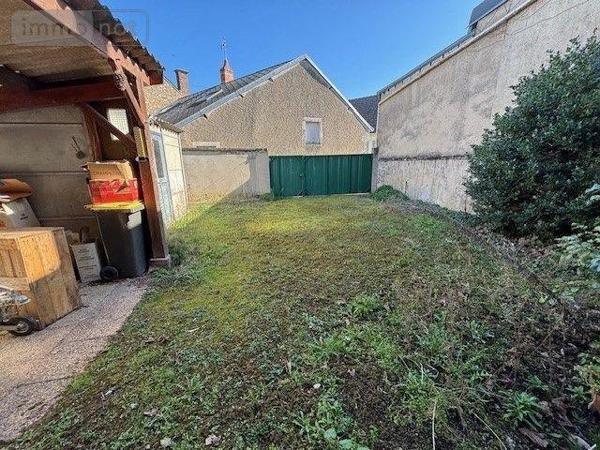 Maison de ville à vendre à Lignières dans le Cher (18160), ref : 18022/831