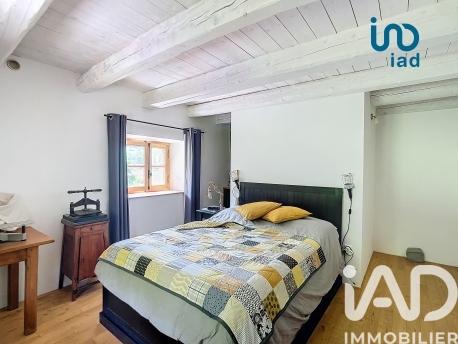 Maison à vendre 4 pièces 487 m² Burdignes