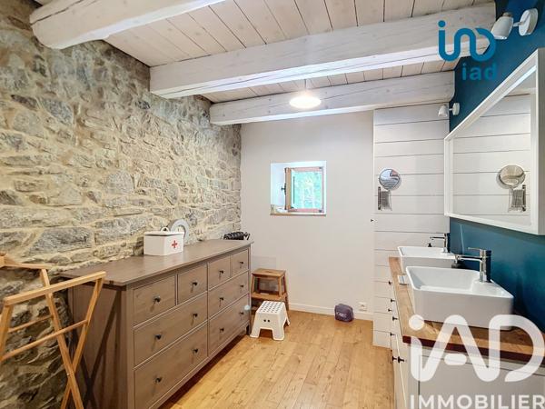 Maison à vendre 4 pièces 487 m² Burdignes