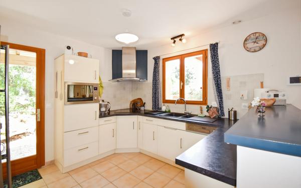 Maison à vendre    3 pièces •  Vers-Pont-du-Gard