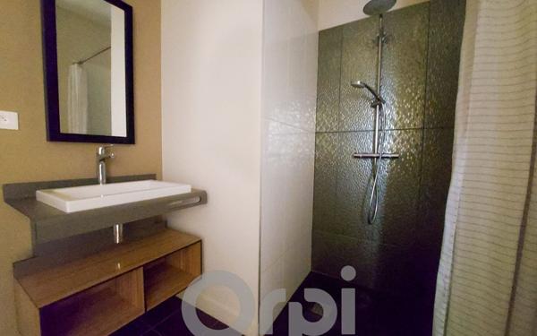 Appartement à vendre    3 pièces • 49,60 m2 La Rochelle