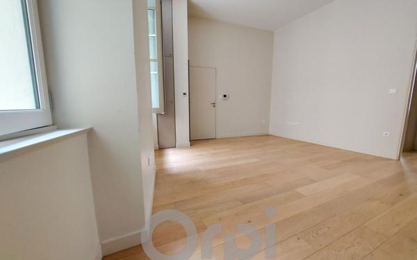 Appartement à vendre    3 pièces • 49,60 m2 La Rochelle