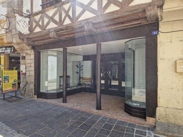 Fonds et/ou murs commerciaux à louer à Pontivy dans le Morbihan (56300), ref : 56062-L545