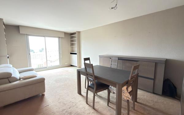 Appartement à vendre    3 pièces • 74,76 m2 Fontenay-sous-Bois