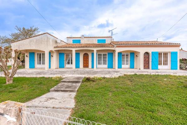 Maison à vendre |                                       Tonneins |                                        6 pièces  |  155 m²