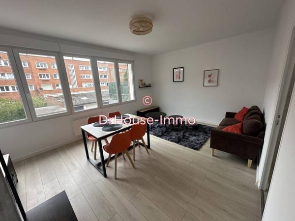 Appartement à louer 3 pièces de 49 m²