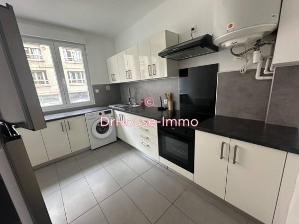 Appartement à louer 3 pièces de 49 m²