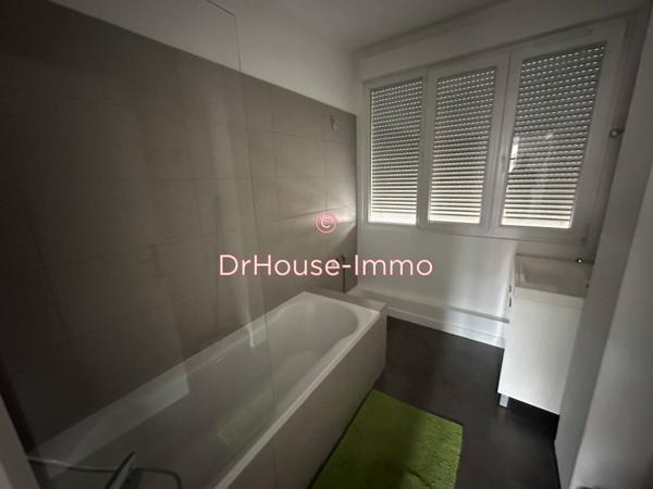 Appartement à louer 3 pièces de 49 m²