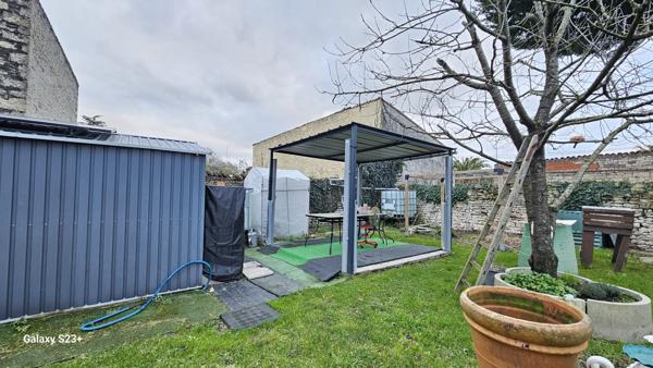 Maison - 5 pièces - 121 m²