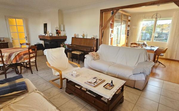 Maison à vendre    5 pièces • 138,37 m2 Fontaine-le-Comte