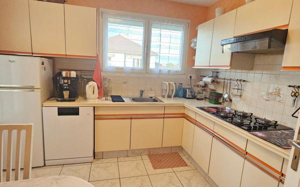 Maison à vendre    5 pièces • 138,37 m2 Fontaine-le-Comte