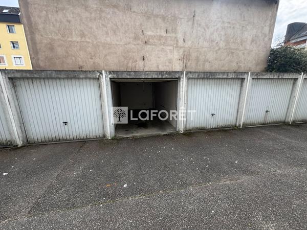 Achat parking / box Strasbourg - 15 m² - 14 000 €