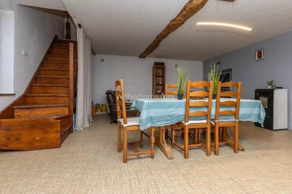 Vente Maison 4 pièces 106 m2 à Salagnon
