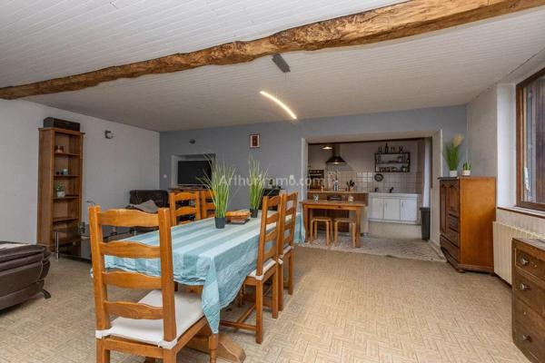 Vente Maison 4 pièces 106 m2 à Salagnon