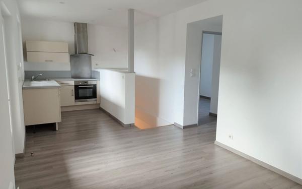 Appartement à louer    3 pièces • 72,17 m2 Saint-Étienne-de-Baïgorry