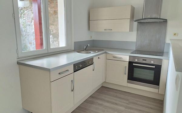 Appartement à louer    3 pièces • 72,17 m2 Saint-Étienne-de-Baïgorry