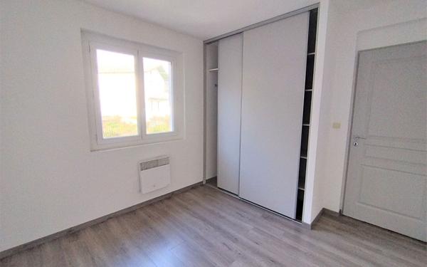 Appartement à louer    3 pièces • 72,17 m2 Saint-Étienne-de-Baïgorry