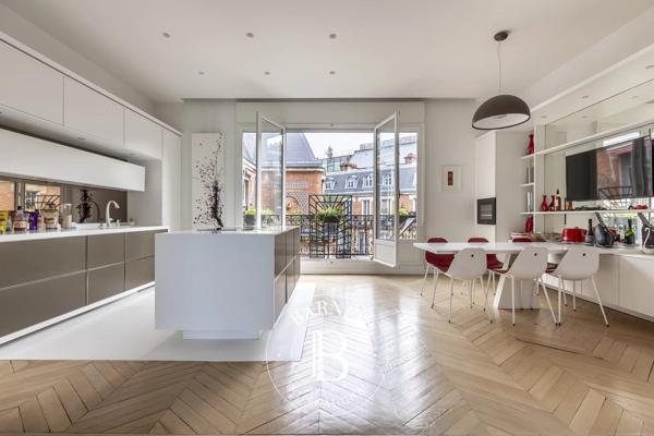 Paris 17ème, Appartement 5 Chambres -  272 m² à vendre