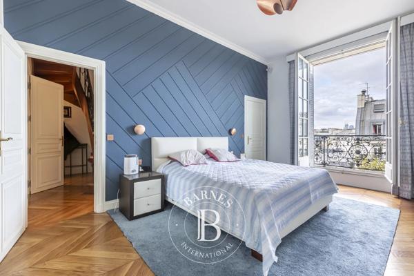 Paris 17ème, Appartement 5 Chambres -  272 m² à vendre