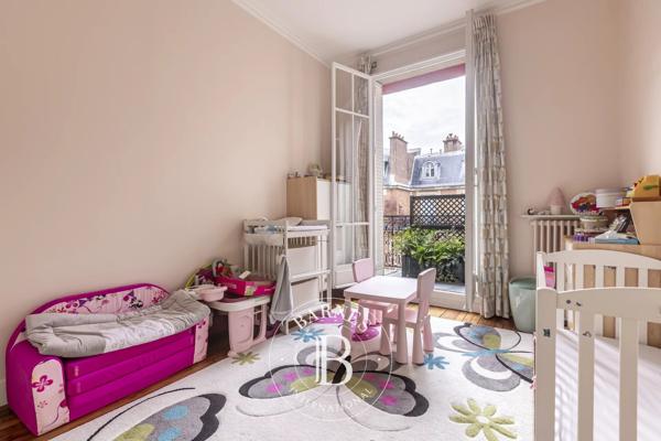 Paris 17ème, Appartement 5 Chambres -  272 m² à vendre