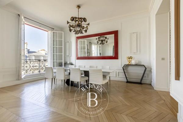 Paris 17ème, Appartement 5 Chambres -  272 m² à vendre
