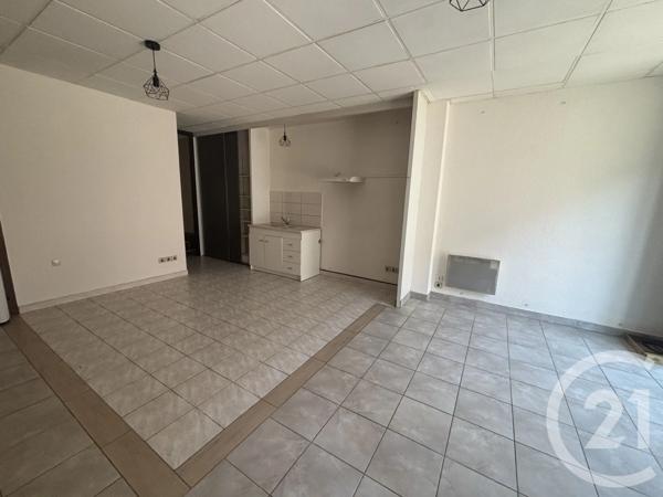 Maison à vendre  5 pièces - 115 m 2   MONTPON MENESTEROL  - 24