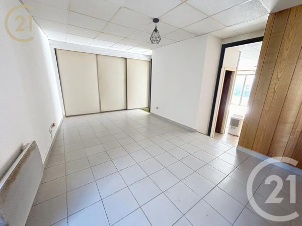 Maison à vendre  5 pièces - 115 m 2   MONTPON MENESTEROL  - 24