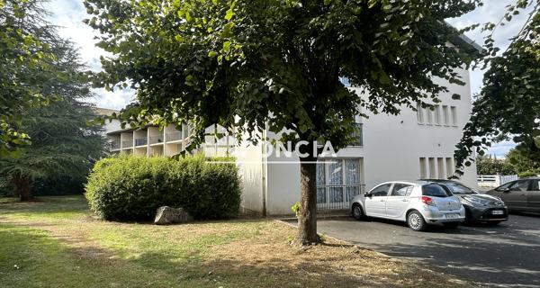À vendre Studio 39.47 m² - Poitiers 86000