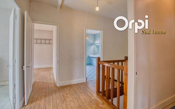 Maison à vendre    6 pièces •  Chomérac