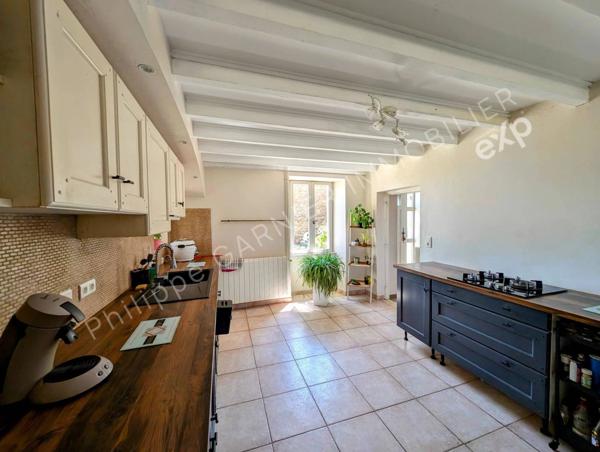 Maison spacieuse avec piscine à Clérieux