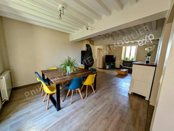 Maison spacieuse avec piscine à Clérieux