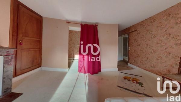 Maison de village 6 pièces de 207 m² à Herment (63470)