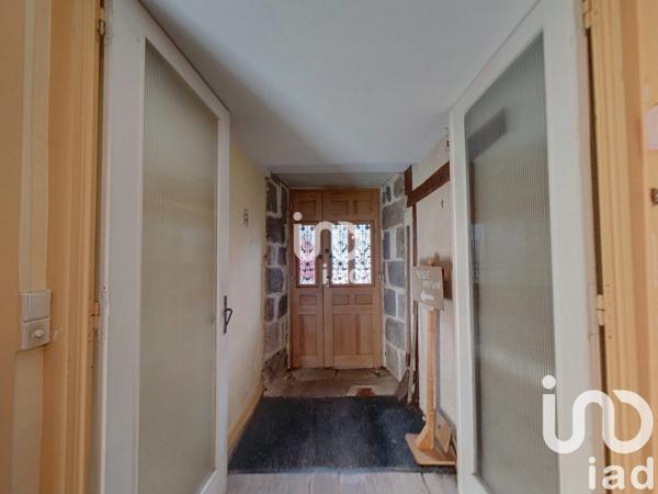 Maison de village 6 pièces de 207 m² à Herment (63470)