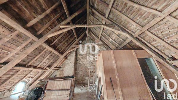 Maison de village 6 pièces de 207 m² à Herment (63470)