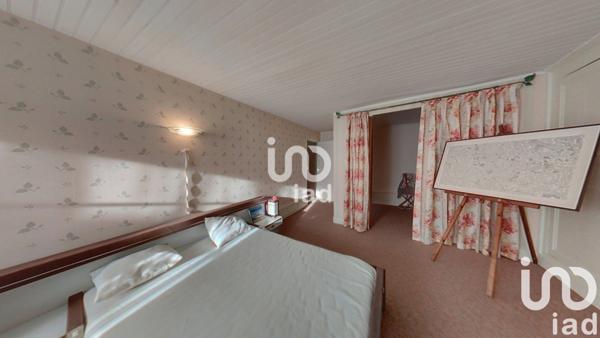 Maison de village 6 pièces de 207 m² à Herment (63470)