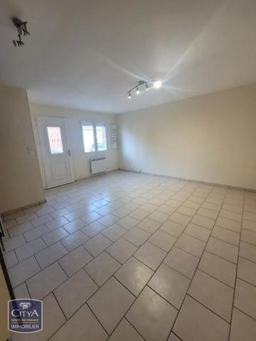 Maison à louer 2 pièces 53.31m² Petite-Forêt (59494)