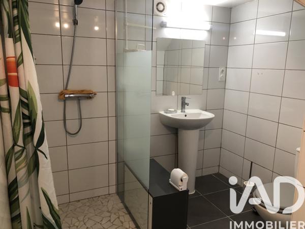 Maison à vendre 6 pièces 154 m² Creuzier-le-Neuf