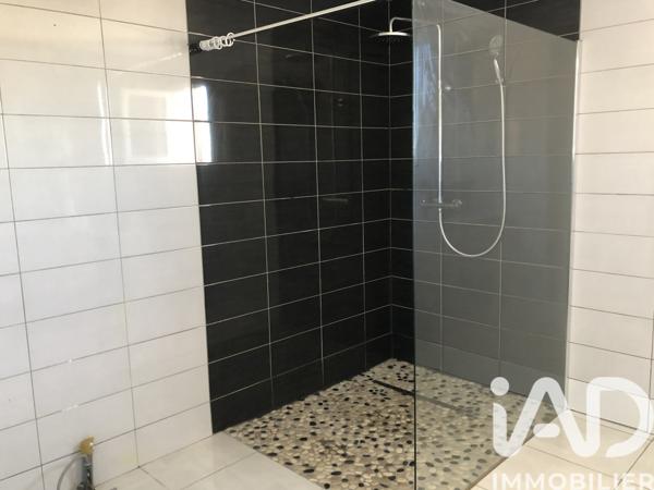 Maison à vendre 6 pièces 154 m² Creuzier-le-Neuf