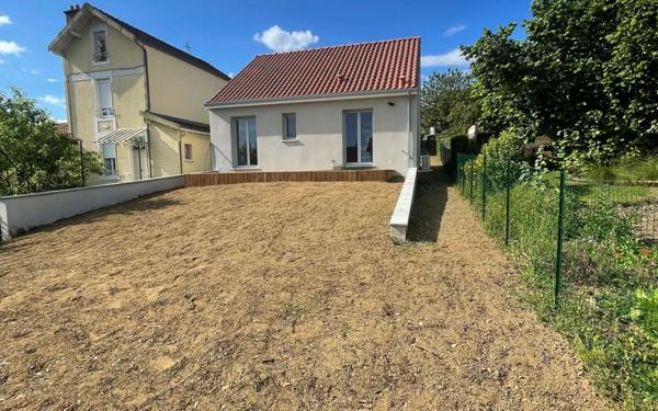 Maison à vendre    4 pièces • 75,73 m2 Saint-Junien