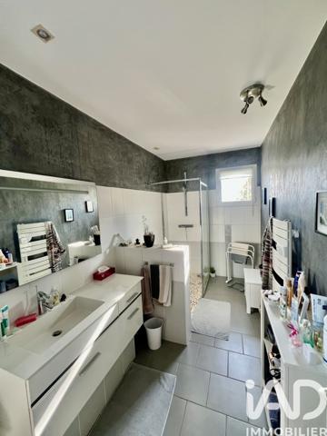 Maison à vendre 6 pièces 184 m² Villebrumier