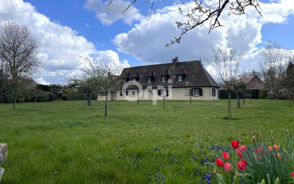 Maison à vendre    6 pièces • 230 m2 Normanville