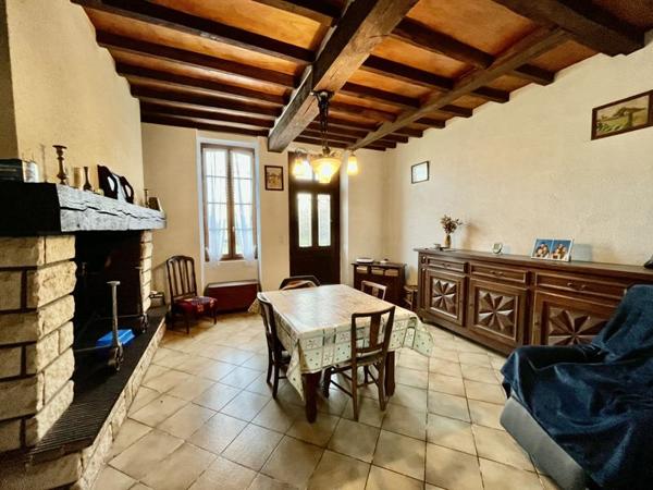 Maison à vendre |  Aire-sur-l'Adour |  7 pièces | 206 m²